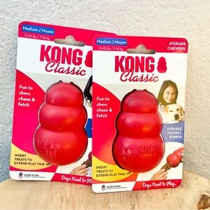 Kong Classic medium durable treat stuffable fetch and chew x2